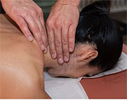 klassische Massage m Private Praxis-Bereich (©Foto. Energy & Lounge)